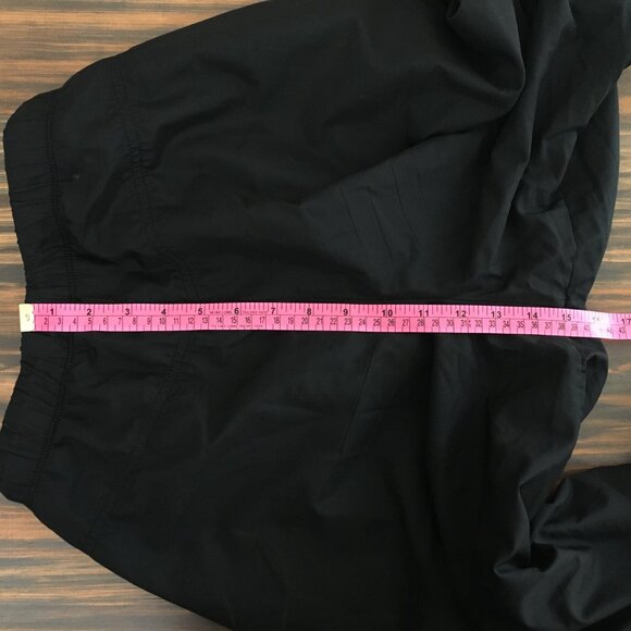 [Nike] Black Mesh Lined Wide Leg Capris | L | Good - Picture 4 of 13